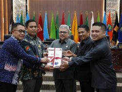 DPRD Sumbar Setujui Usulan Ranperda Pajak dan Retribusi Daerah