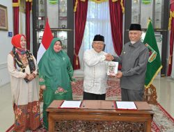Mahyeldi Ajak Kampus Jadikan Hibah Buku Sastra Tamil Media Penguat Riset dan Pelestarian Warisan Minangkabau