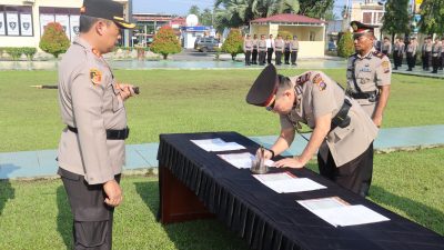 Kapolres Pasaman Barat Pimpin Serah Terima Jabatan PJU Polres dan Kapolsek Sungai Beremas