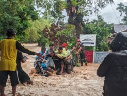 Banjir Landa Kota Padang, Camat Rozaldi Rosman Imbau Warga Tinggalkan Bantaran Sungai