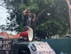 Tuntut Pembayaran Tarif dan Kualitas Air, GMMP Gelar Demo di Kantor Perumda Air Minum Kota Padang