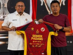 Wagub Vasko Apresiasi Jersi Baru Semen Padang FC, Sarat Identitas Minangkabau