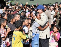 Di Tengah Duka Pascagempa Nagekeo, Prabowo Datang Membawa Harapan Pemulihan Warga