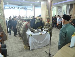 Gubernur Mahyeldi Lepas Jenazah Kadis Kebudayaan Syaiful Bahri, Kenang Dedikasi hingga Akhir Pengabdian