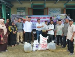Pemprov Sumbar Salurkan 52 Ribu Bibit Ikan untuk Pembudidaya Terdampak Bencana di Solok