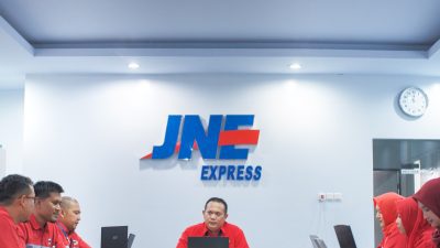 Dari Ranah Minang ke Mancanegara, JNE Antar Rendang Padang Mendunia