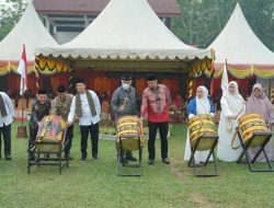 Buka MTQ Sijunjung, Mahyeldi Tekankan Pengamalan Nilai Al-Qur’an dalam Kehidupan